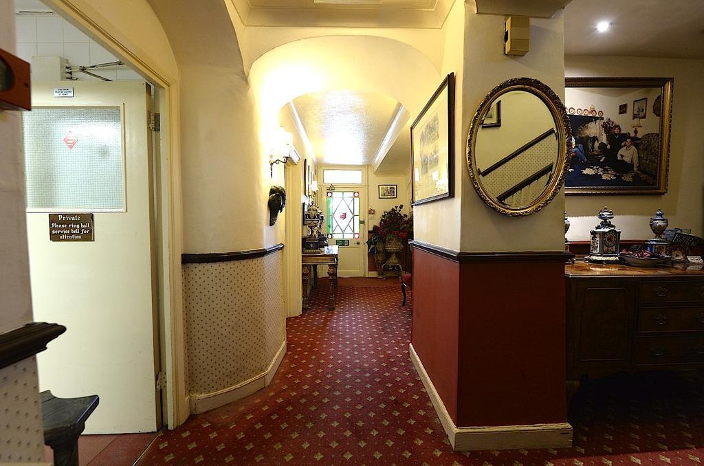 Meryan House Hotel トーントン エクステリア 写真